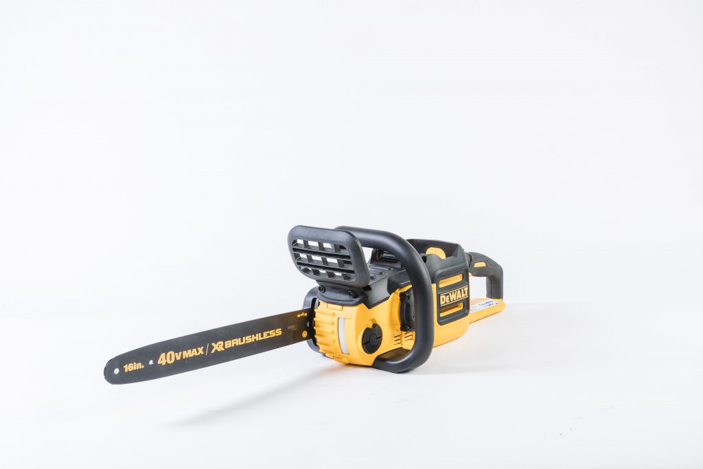 DEWALT Brushless Chainsaw