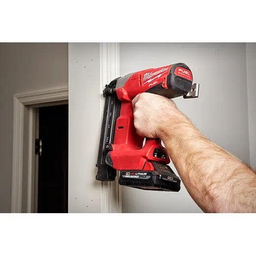 Milwaukee m18 cp3 online 0 battery